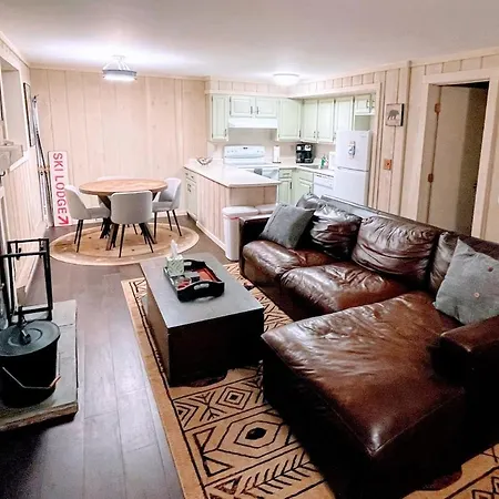 2Bd 1Ba - Mount Snow Vt - Ski-Back Trail - Shuttle